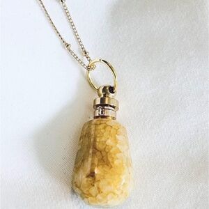 New. Yellow Agate Urn necklace. 30” chain